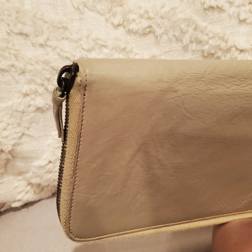 Balenciaga Long Tan Leather Wallet - Picture 15 of 15